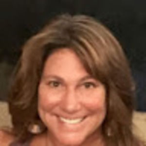 Meet your Posher, Monica